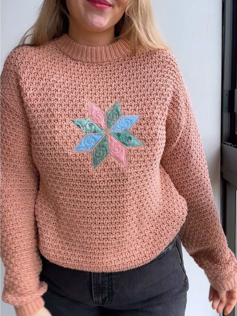 Hand Crafted Womens Peach Knit Embroidered 8 Point Star Appliqué Sweater